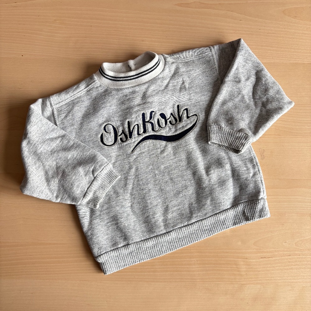 Vintage Oshkosh b'gosh gray sweatshirt 12M Embroidered.